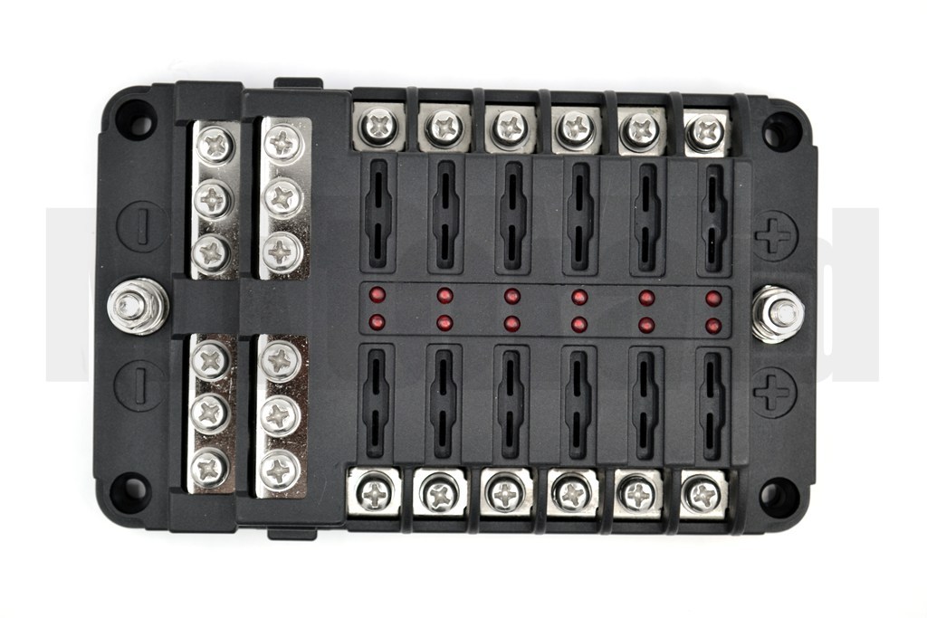 Şase Baralı Bıçak Sigorta Kutusu 12 Port İkaz Ledli Etiketli