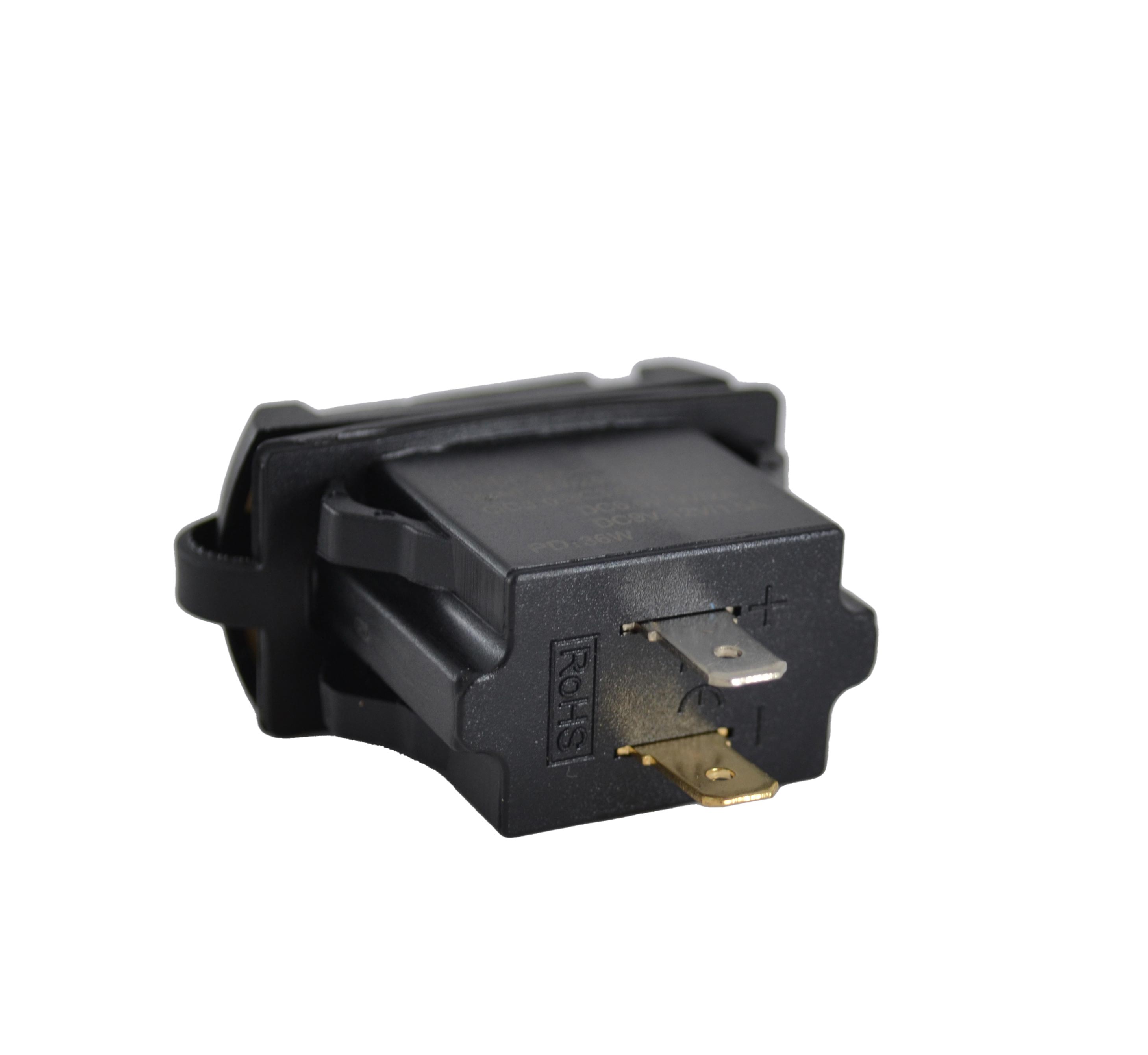 12V 24V DC USB QC3.0 Type-C PD Şarj Port Voltmetreli Dikdörtgen